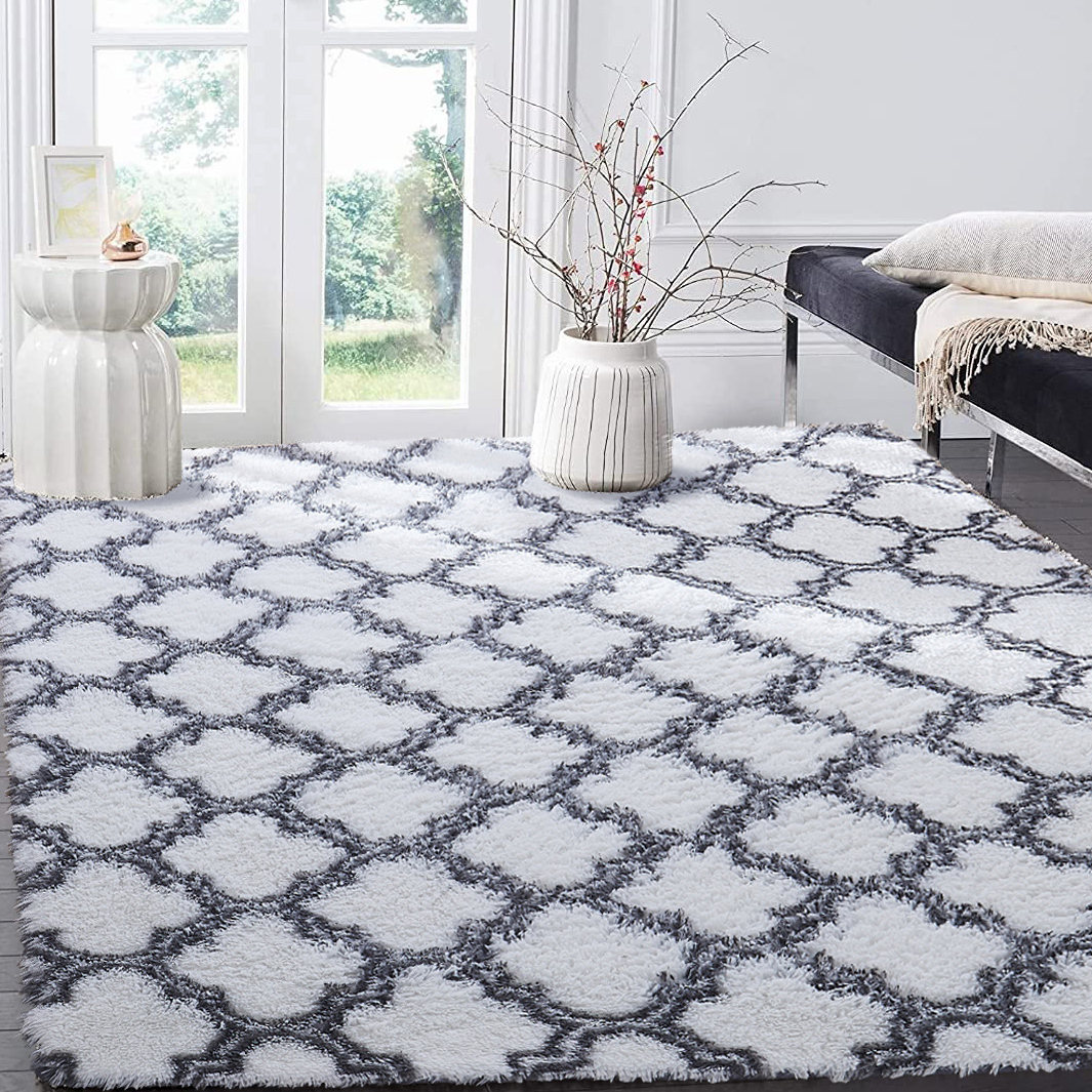 XL Comfortable Shag Rug (300 x 200, White Lattice)